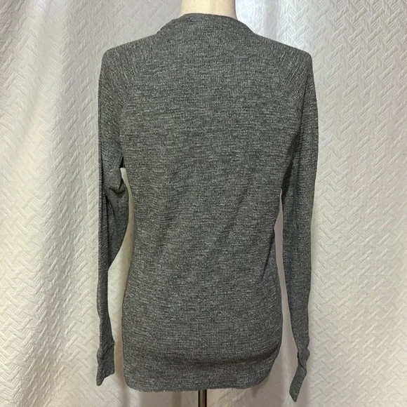 Lucky Brand Small Gray Thermal Long Sleeve - Picture 3 of 4
